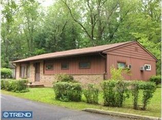 22 Zoar St, Lawrence Township, NJ 08648