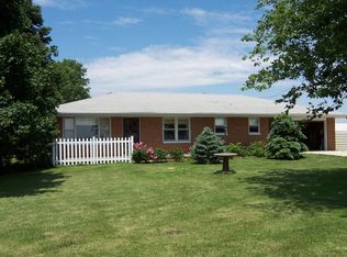 16101 E 1400 North Rd, Pontiac, IL 61764