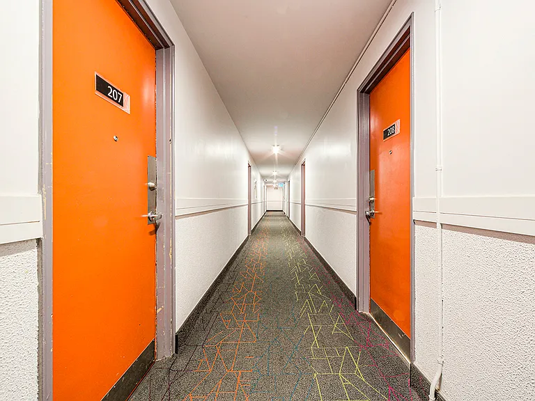 321 Sherbourne St #109 — Photo 7