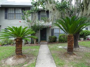 14 Hidden Lake Ct, Savannah, GA 31419