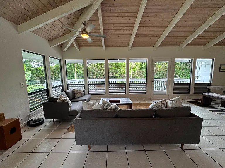 3975 Kalakaua Pl — Photo 33