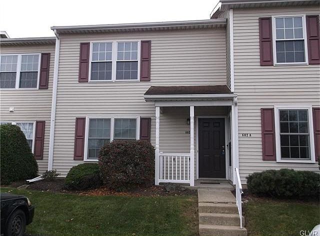 1st image of 602 Briarwood Dr #B