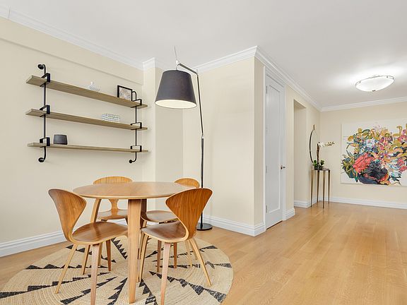 3rd image of 176 E 77th St APT 2J