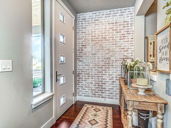 5th image of 13712 186th Avenue Ct E