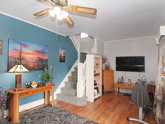 5th image of 113 Mount Prospect Ave