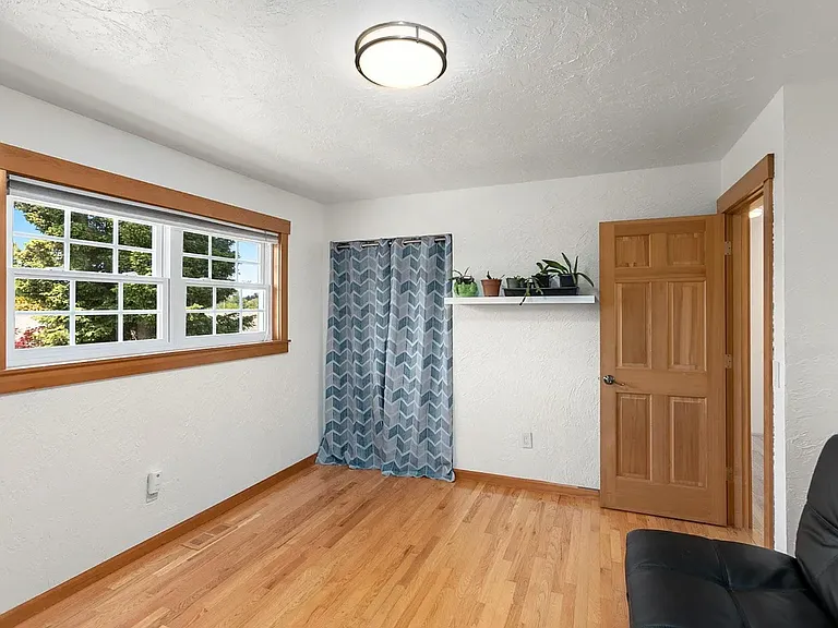 4915 NW 186th Ave — Photo 20