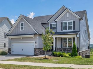 497 Black Walnut Dr, Gallatin, TN 37066