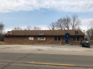 1050 S Main St, Caseyville, IL
