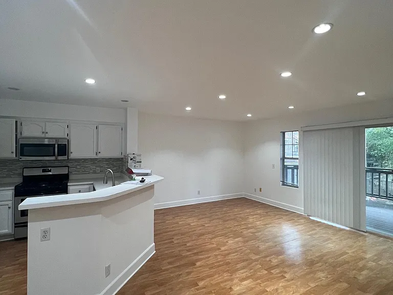 3380 Holly Grove St #F — Photo 11