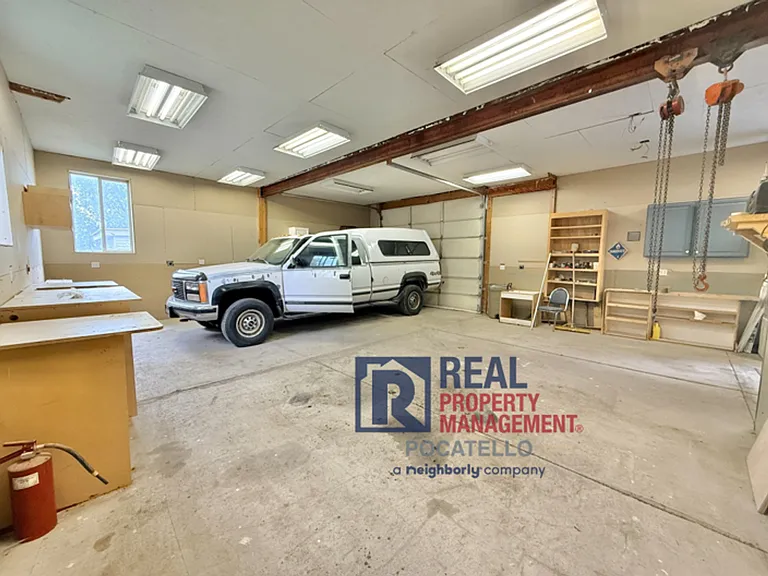 11300 N Rio Vista Rd #1-C — Photo 3