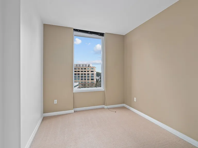 10700 NE 4th St #1112 — Photo 13