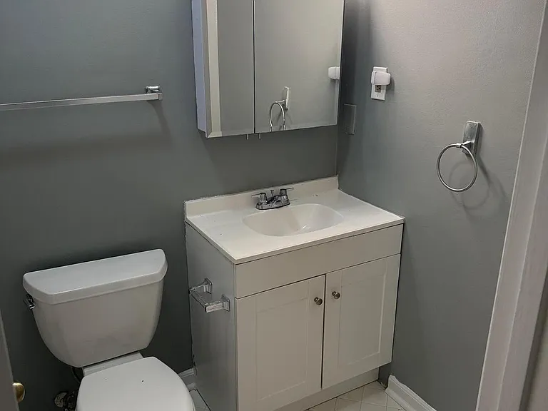1942 Kennedy Dr #201 — Photo 16