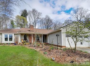17 Marlwood Ct #127, Asheville, NC 28804