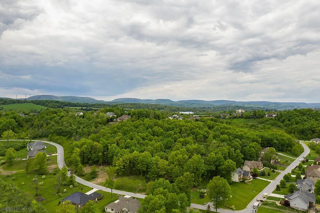 99 Fox Hollow Dr photo 1