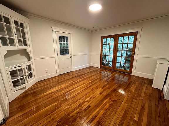 2nd image of 155 Lebanon St