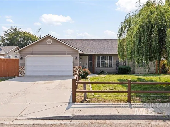 304 NW 9th St, Fruitland, ID 83619