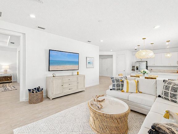 2nd image of 14929 Three Ponds Trail