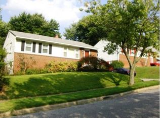 7202 Sunrise Dr, Lanham, MD 20706