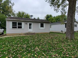 2420 Radford Rd, Lansing, MI 48911