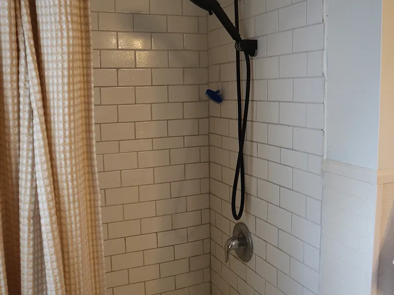 721 E Loren St — Photo 7