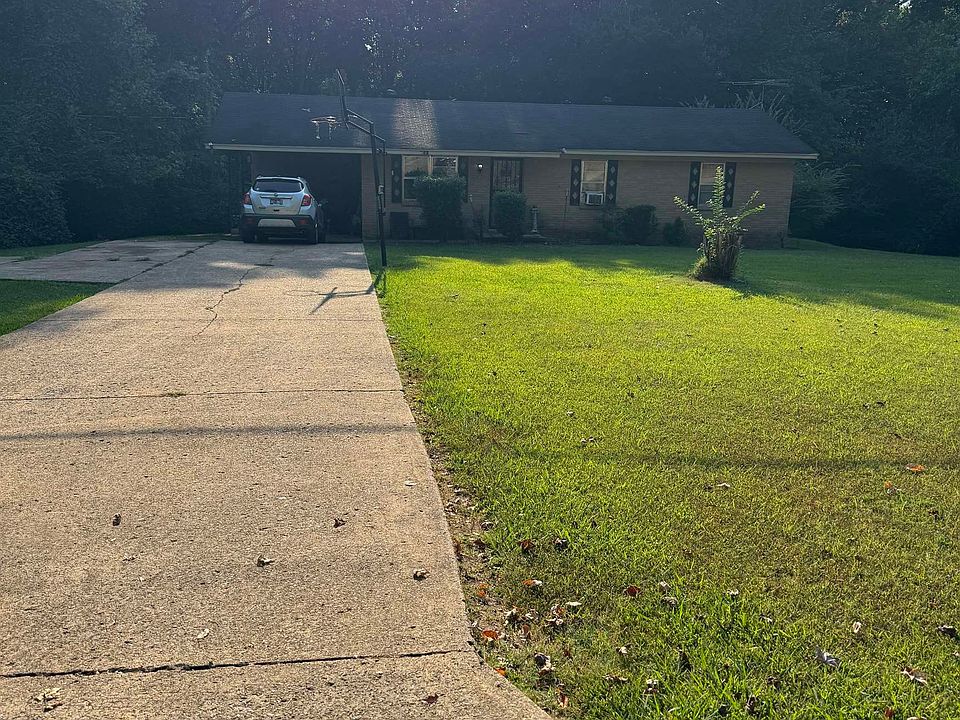 1st image of 580 Armory Rd