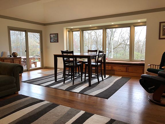 4th image of 2632 Royalwoods Ct