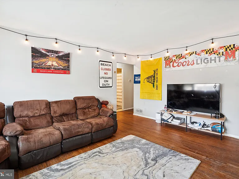 4701 Norwich Rd — Photo 5
