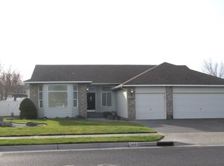 1144 E Main St, Hermiston, OR 97838
