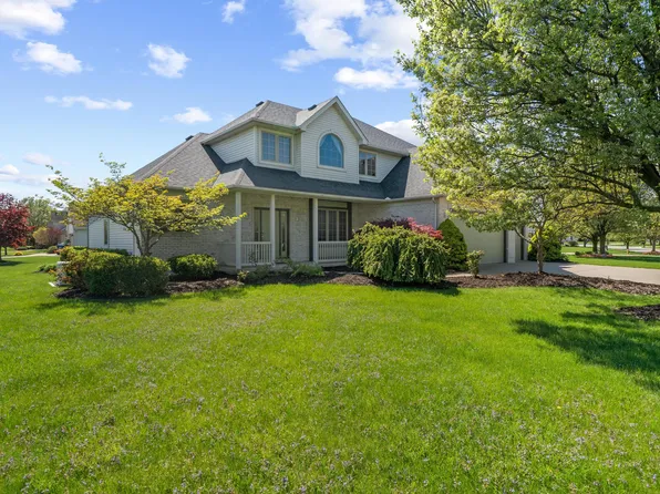 4040 W Shore Ct, Newport, MI 48166