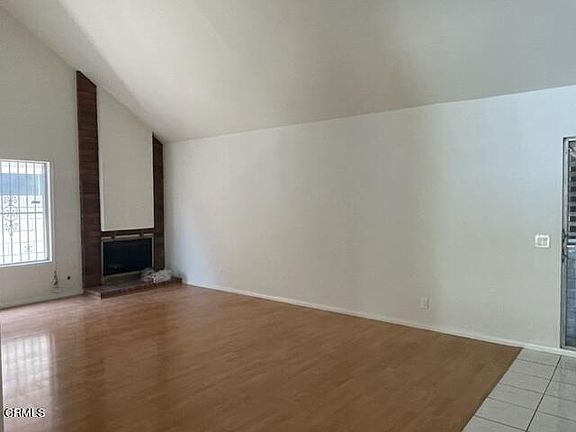 4th image of 8520 Mission Dr