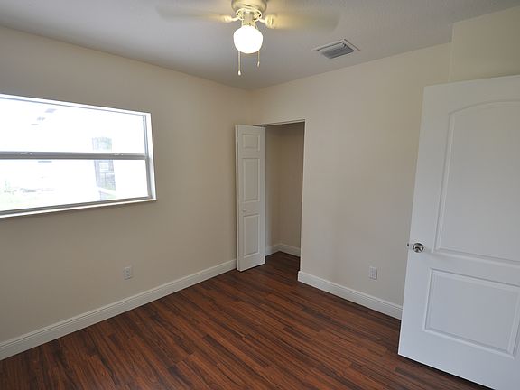 5th image of 5021 NW 169th St