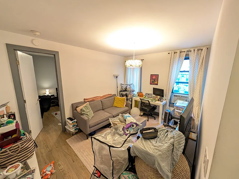 1212 Lincoln Pl #2G