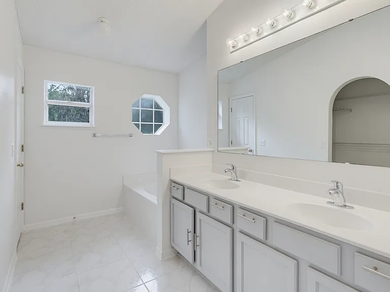 3015 Elbib Dr #1 — Photo 9