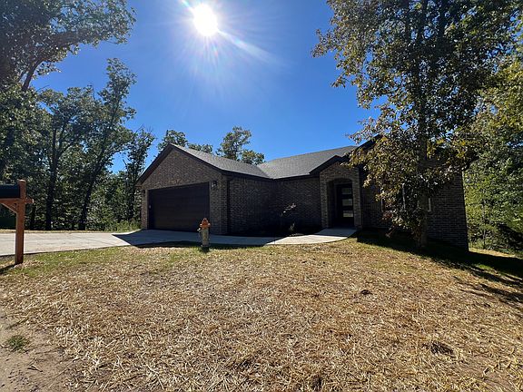 2nd image of 17 Goldsby Dr