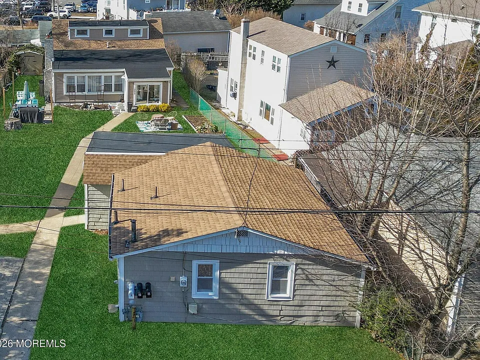 282 Van Pelt Pl #3