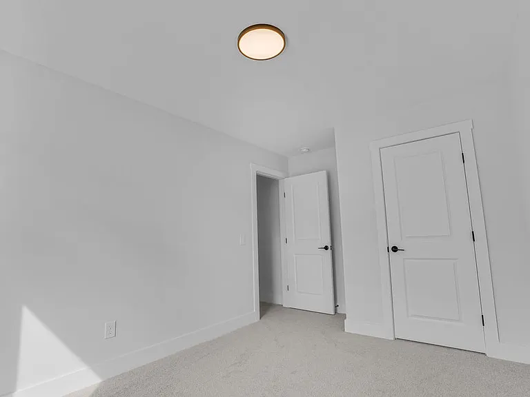 1618 Sigmon St — Photo 14