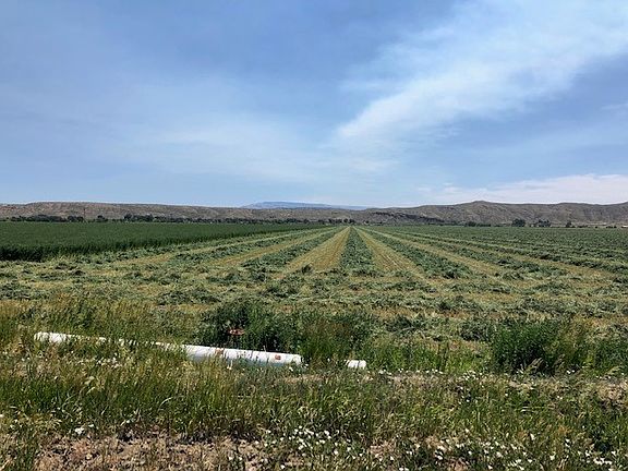 4th image of 990 Highway 72