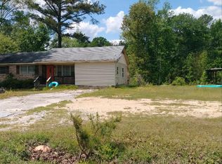 295 Wildwood Rd, Great Falls, SC 29055