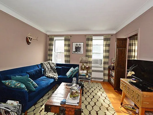 Sold by Keller Williams Realty Landmark | media 7