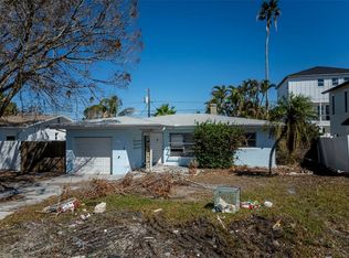 16213 2nd St E #4, Saint Petersburg, FL 33708