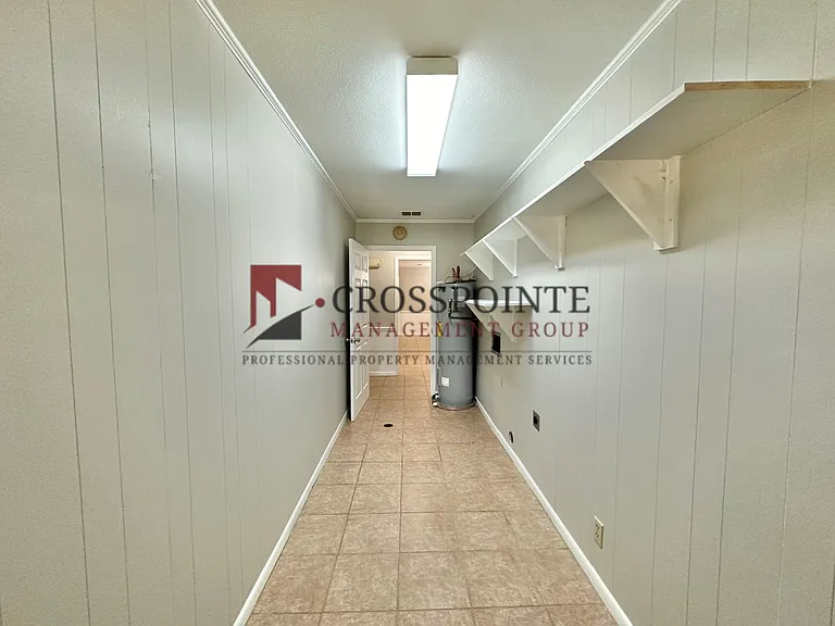 2448 Holly Ln — Photo 22