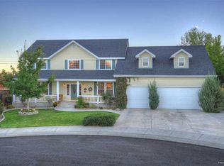 1611 Pinoak Ln, Carson City, NV