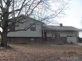 657 Marian Dr, Dupo, IL 62239