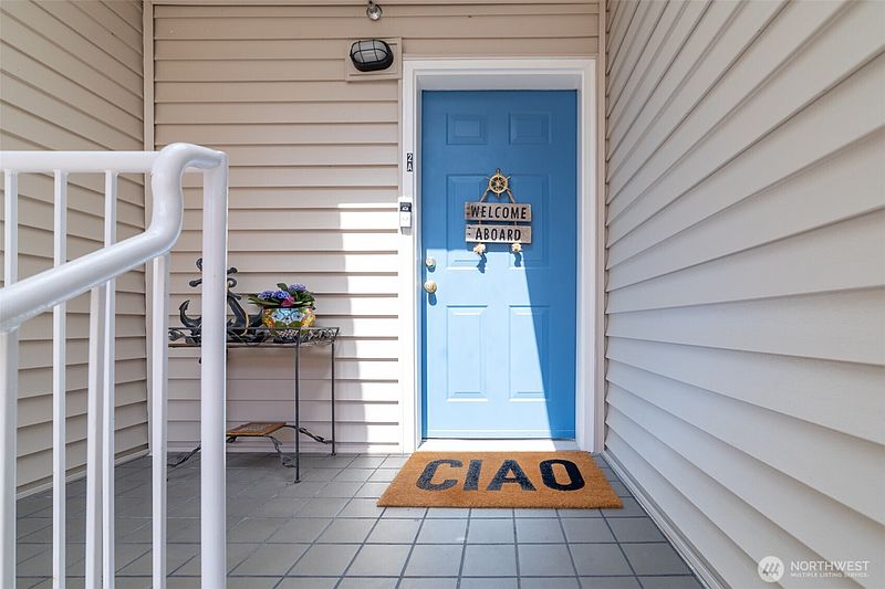 2nd image of 2443 55th Avenue SW #2A