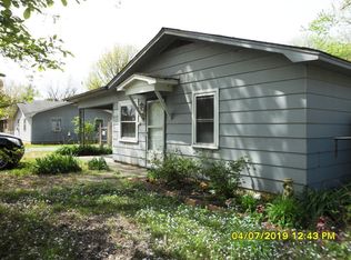 1213 Harwood Rd, Newport, AR 72112