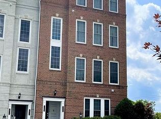 14720 Potomac Branch Dr #487A, Woodbridge, VA 22191