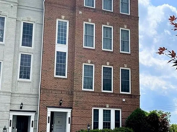 14720 Potomac Branch Dr #487A, Woodbridge, VA 22191