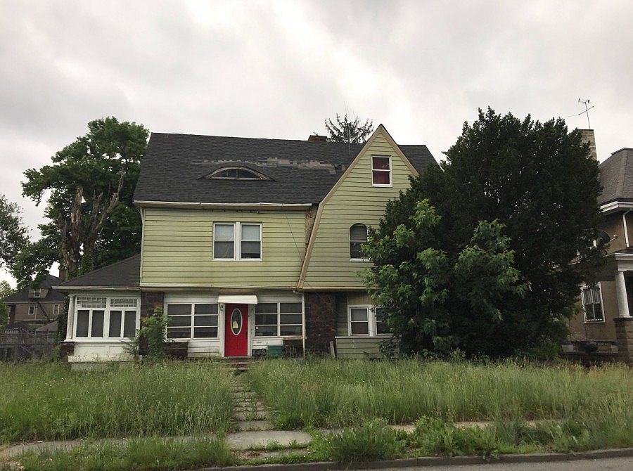 1st image of 84 Hawthorne Ave