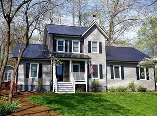 1255 Berra Pl, Hickory, NC 28602