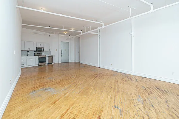 Rented by MySpaceNYC | media 5